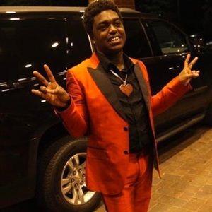 Meet your Posher, Dillon